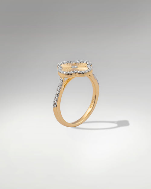 14k Yellow Gold Clover Style Diamond Ring at Lucid Diamond Co. Jewelry