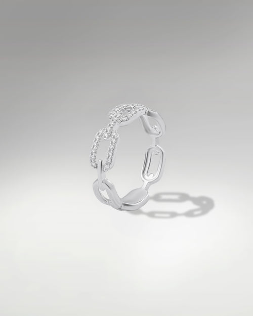 14k White Gold Diamond Link Ring at Lucid Diamond Co.