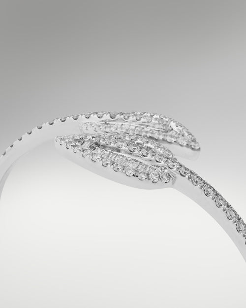 14k White Gold Fancy Leaf Diamond Bangle